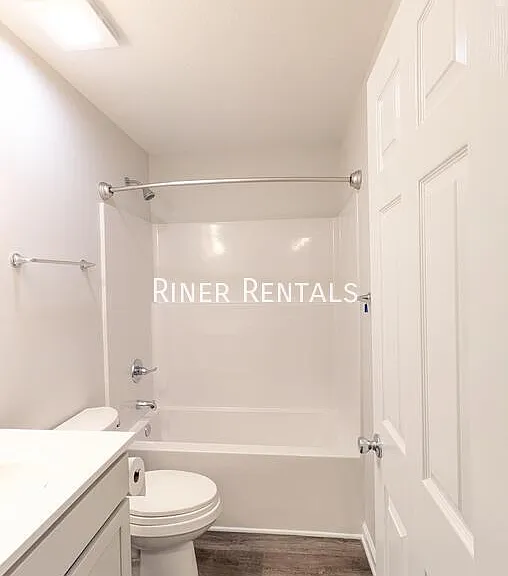 2946 Locust Grove Ct — Photo 21