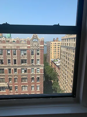 Rented by Allendale Apts | media 15