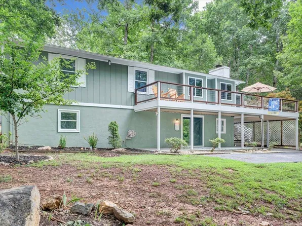 792 Highland Lake Rd, Union Hall, VA 24176