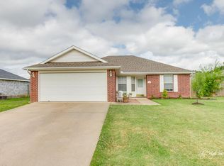 602 Bliss Cir, Centerton, AR 72719