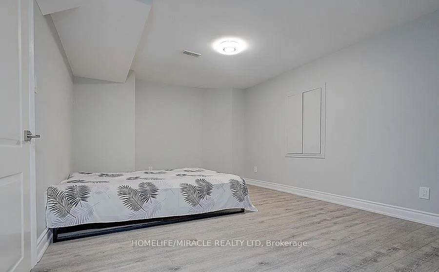 2 bed, $1,995 — Photo 3