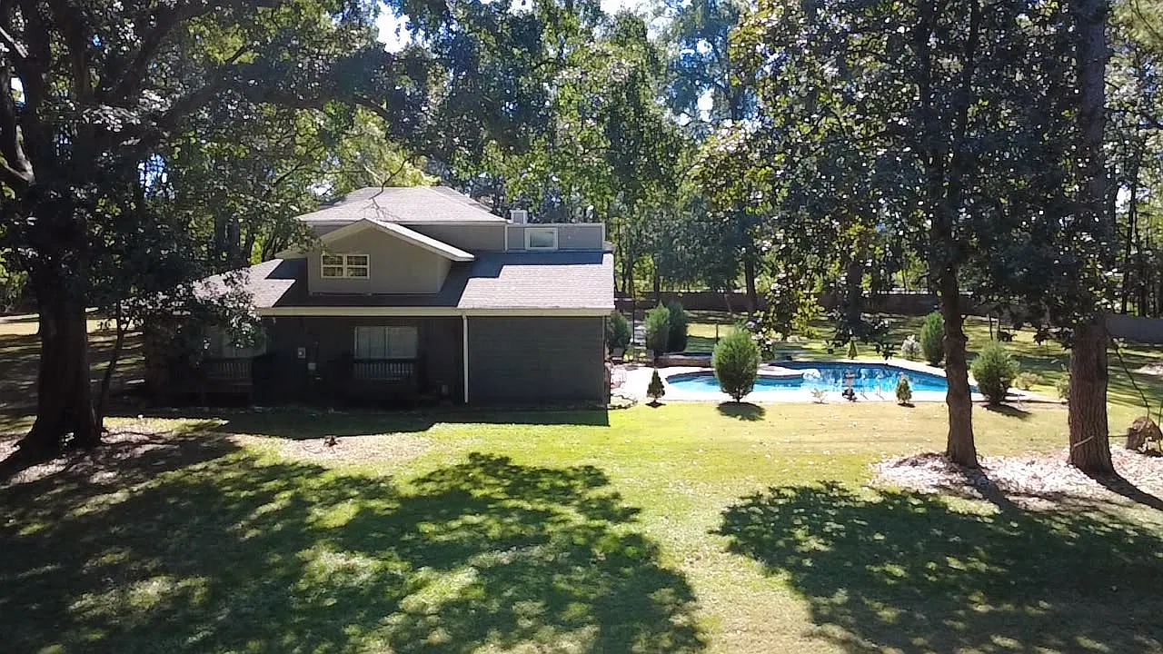 12 bed, 7500 sqft, $19,500 — Photo 2