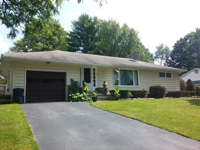 1st image of 38 Edgewood Dr