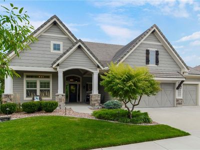 25300 W 96th Ter, Lenexa, KS, 66227
