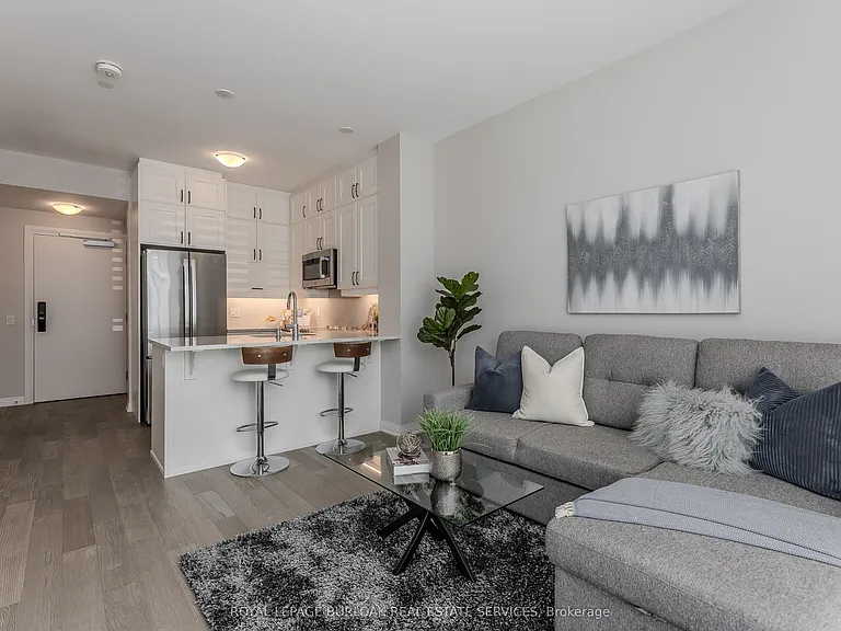 460 Gordon Krantz Ave #112 — Photo 12