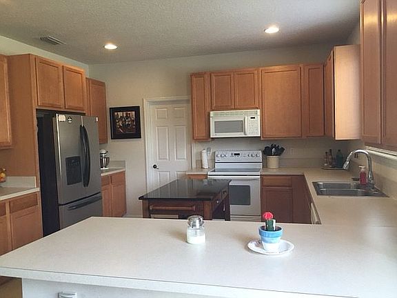Kitchen Picture #1