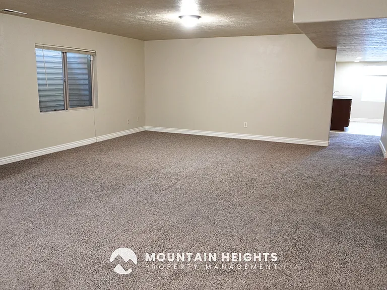 14638 S Quiet Glen Dr — Photo 32
