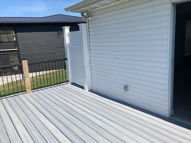 2 bed, 1000 sqft, $1,400 — Photo 3