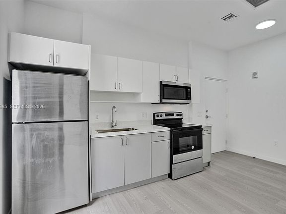 2nd image of 1567 NW 1st St #14