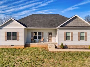 120 Virginia Dr, Auburn, KY 42206