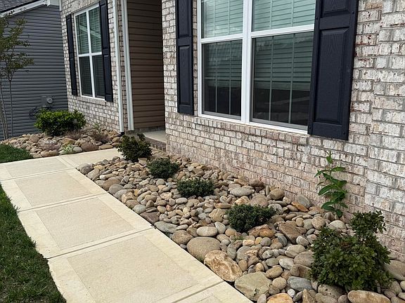 2nd image of 3645 Crimson Cir