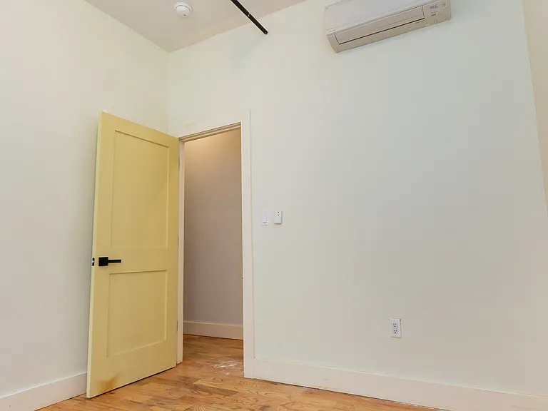 57 Grove St #2C — Photo 10
