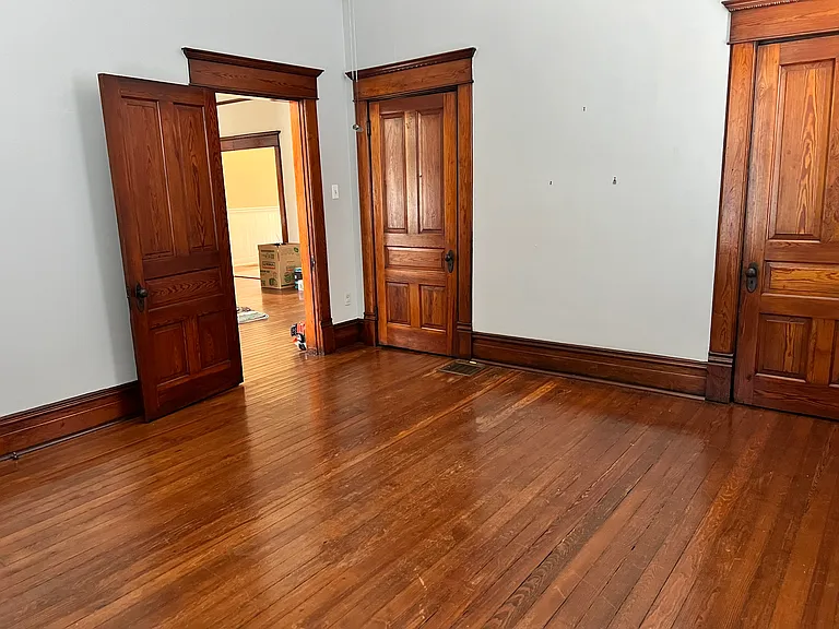 1001 S Highland Park Ave — Photo 28