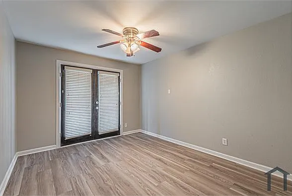 7770 Meadow Rd #202 — Photo 11