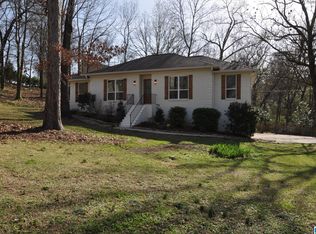 1119 Henry Dr, Alabaster, AL 35007