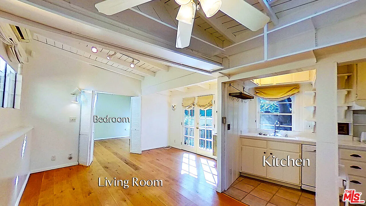 1 bed, 550 sqft, $2,500 — Photo 2