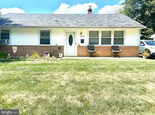2550 Bellview Dr, Bensalem, PA 19020