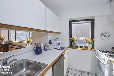 Rented by Brown Harris Stevens