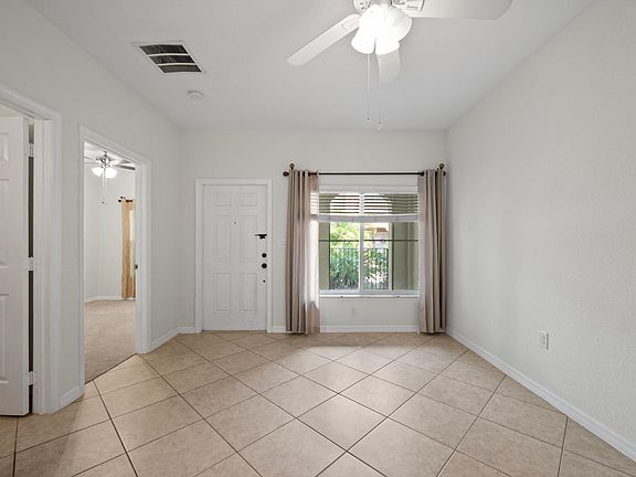 3rd image of 386 Lake Monterey Circle