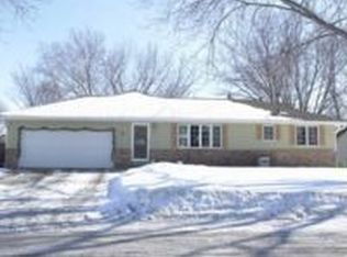 1521 Brittany Rd, Hastings, MN 55033