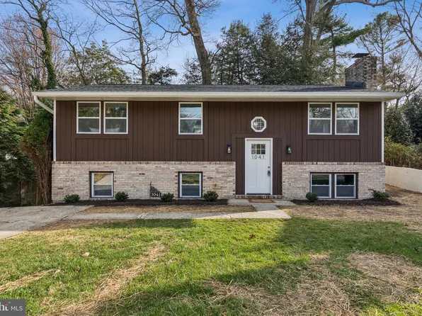 1041 Skyview Dr, Annapolis, MD 21409