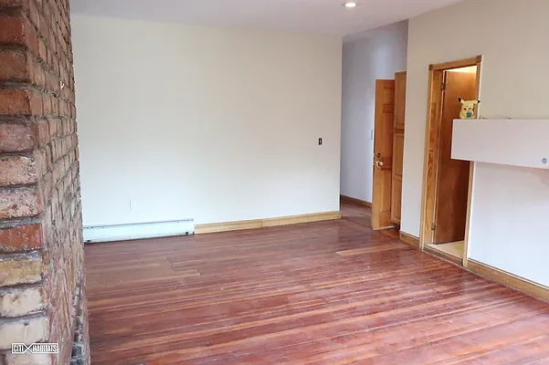 Rented by Citi Habitats | media 21