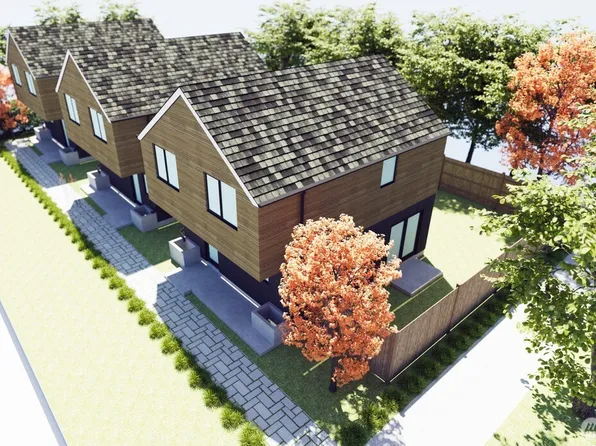 8710 10th Avenue S, Seattle, WA 98018