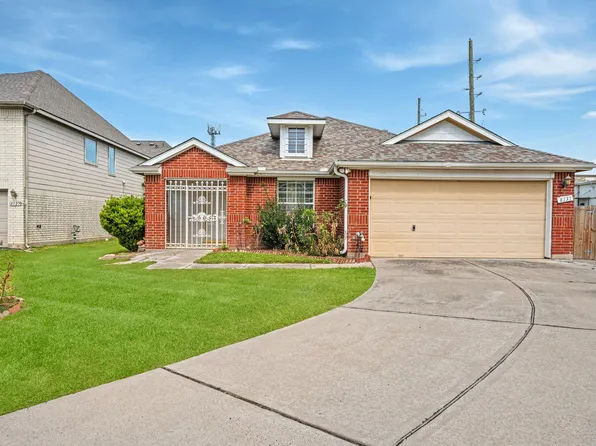 8131 Golden Trace Ct, Houston, TX 77083