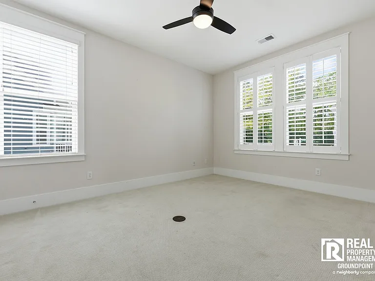 236 Oak View Way — Photo 16