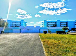 1705 Commodore Blvd, Cocoa Beach, FL 32931