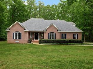 1925 Huguenot Hundred Dr, Midlothian, VA