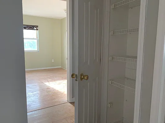 Rented by Premier Metro Realty Corp | media 11
