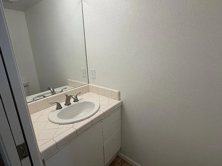7835 E Glenrosa Ave #2 — Photo 16