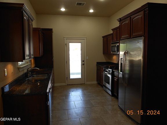 5th image of 3685 Grand Cayman Ln