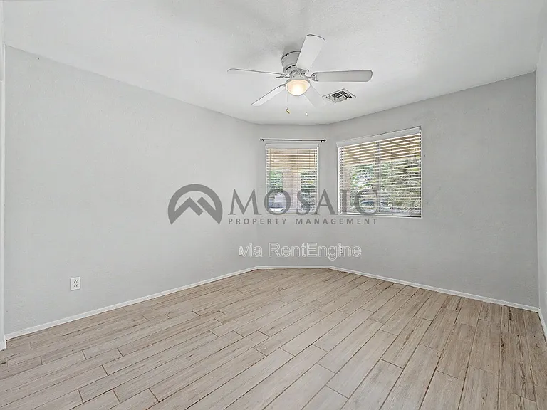 22360 E Via Del Rancho — Photo 26