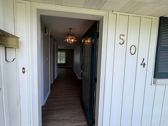 4th image of 504 S Kentucky Ave