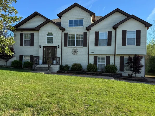 1353 Mountain Way, Clarksville, TN 37043