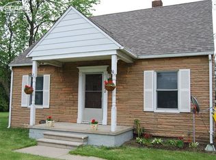 1068 W Grand Blanc Rd, Grand Blanc, MI 48439