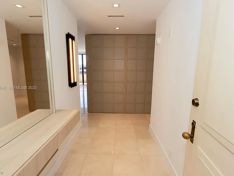 251 Crandon Blvd #1228 — Photo 12