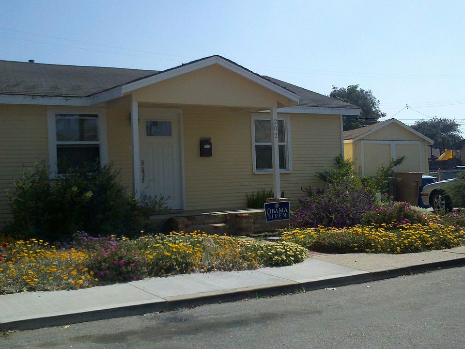 Xeriscape front yard