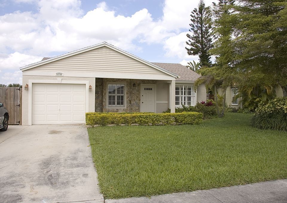 2nd image of 12751 SW 15th Mnr