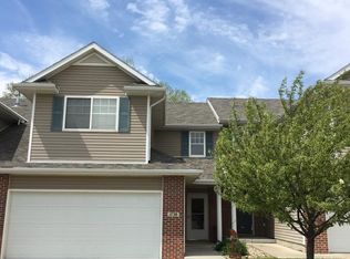1738 N 176th Plz, Omaha, NE 68118
