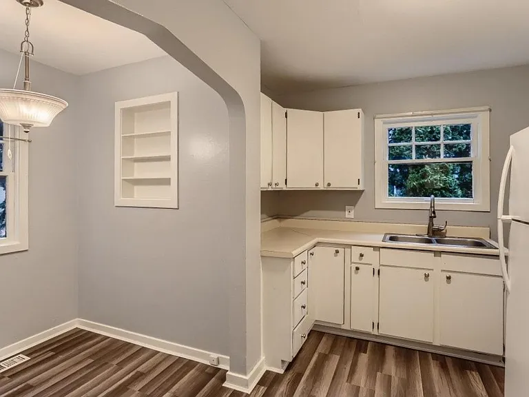 1825 SW Evans St #1 — Photo 4