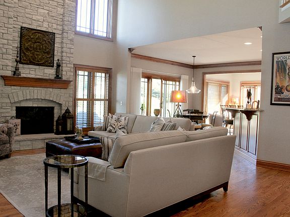 4th image of 1644 Barkei Dr