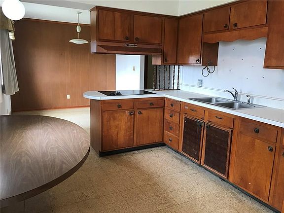 2nd image of 9410 Shroyer Dr