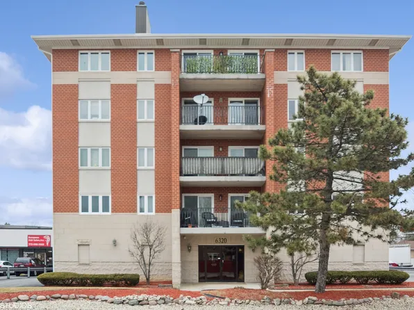 6320 W Higgins Ave APT 303, Chicago, IL 60630
