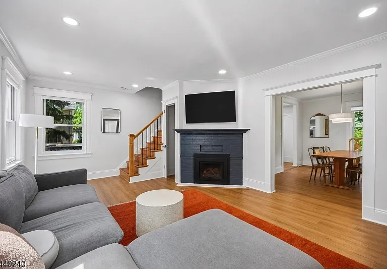 10 Mountain Pl — Photo 4