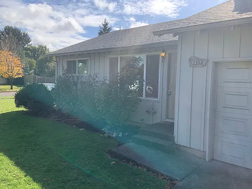 2358 Crescent Ave Photo 1