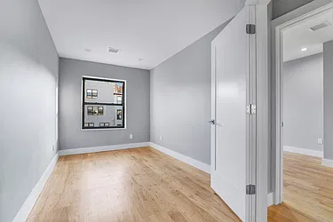 Rented by Brownstone Property Group