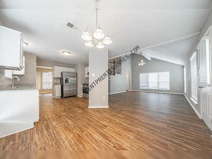 5223 Fawn Lake Dr — Photo 15
